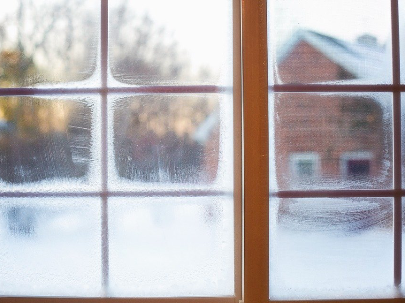 How to Protect Your Home from Draughts for a Cosy House This Winter